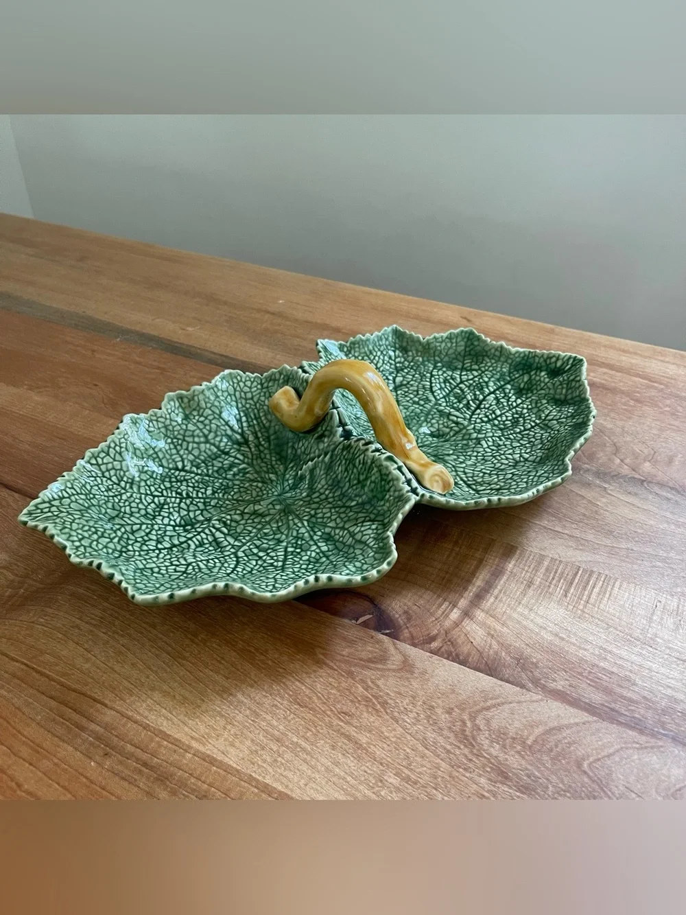 Vintage Bordallo Pinheiro Divided Leaf Serving Tray Platter Handle Pottery 13